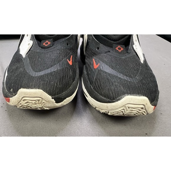 Nike Kyrie Irving 5 Low Dominoe Black White Chile Red Size 9.5 DJ6012-001 - Picture 7 of 11